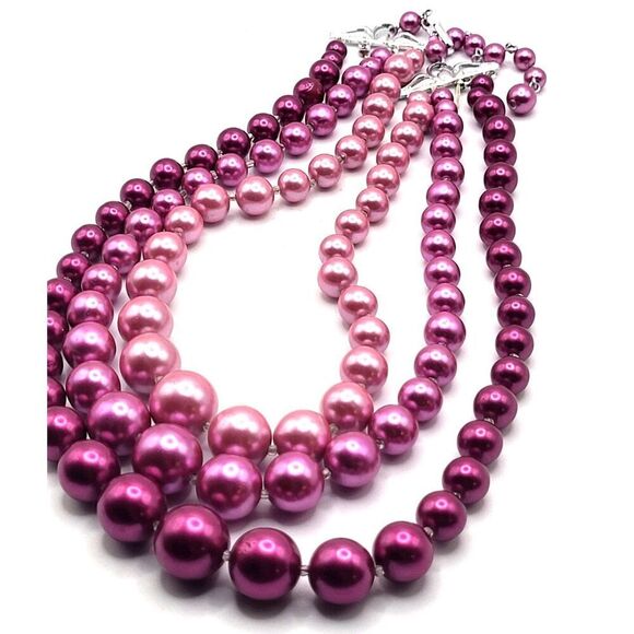 Estate Jewelry - Vintage 50s Ombre Metallic Pink Graduated Beaded Necklace Signed JAPAN 17.5in